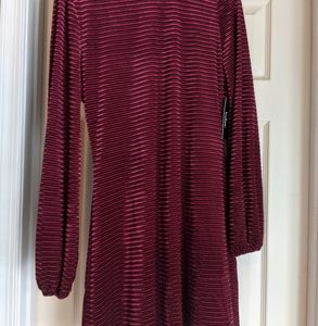 Lulu's velvet long sleeve red dress, large